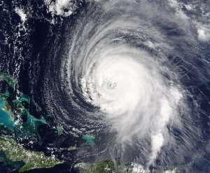 Сезон тропических ураганов в Атлантике в 2009 году будет менее активным, чем в прошлом году, считают американские ученые. Фото: АМИ-ТАСС