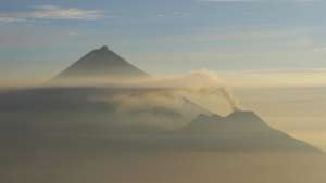 &quot;Голос&quot; вулканов похож на звук реактивных двигателей. Фото: РИА Новости