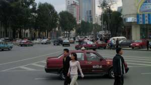 Китай переводит джипы с бензина на электричество. Фото: РИА Новости
