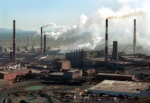 Объем выбросов в атмосферу загрязняющих веществ. Фото: http://www.novayagazeta.ru