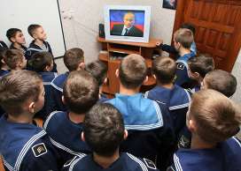 Трансляция &quot;прямой линии&quot; с Владимиром Путиным. Фото: РИА Новости
