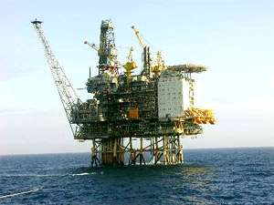 Добыча нефти на шельфе. Фото: http://expert.ru