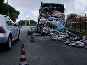 Неаполь утопает в мусоре. Фото: Вести.Ru