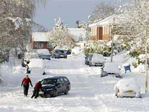 Последствия снегопада в Великобритании. Фото ©AFP