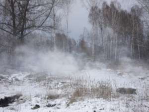 Тление торфяников под снегом. Фото: http://www.livejournal.ru