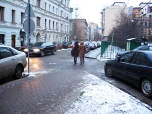 В эти выходные синоптики предсказывают рецидив зимней погоды практически во всех регионах России, в то же время отмечается, что сильные морозы маловероятны. Фото: http://www.newsru.com/
