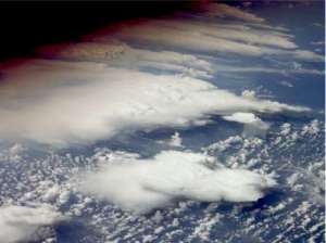 Озон в атмосфере Земли. Фото: http://www.reporterus.com