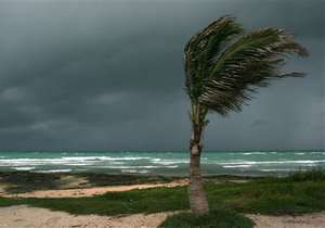 Ураган &quot;Катя&quot;. Фото: korrespondent.net