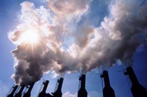 Выбросы парниковых газов. Фото: http://tsn.ua