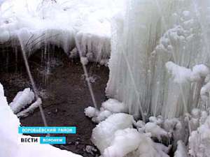В Ломовском заповеднике выросли ледяные фонтаны. Фото: Вести.Ru