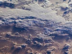 Изображение облаков над Южной частью Индийского океана было сделано 23 июля 2007 года одной из камер радиоспектрометра MISR. Фото: NASA/JPL-Caltech.