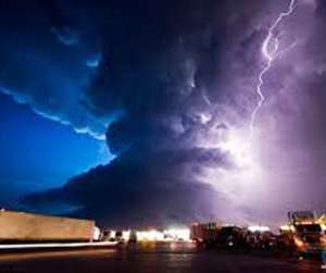 Торнадо в США. Фото: http://gazetavv.com