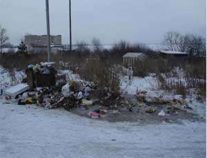 На Южном Урале опасные химические вещества хранятся в дырявых мешках и контейнерах в открытом доступе. Фото: Новый Регион