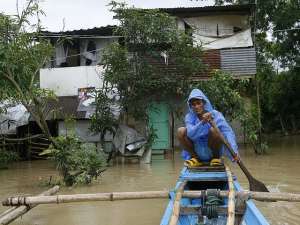 Тайфун вызвал масштабные наводнения на крупнейшем острове Лусон, а также в ряде провинций в центральной части архипелага. Фото: http://reuters.com/