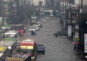 Дожди и наводнение в Маниле. Фото: http://supercoolpics.com