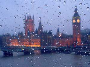Дождливый Лондон. Фото: http://reneedezvous.wordpress.com