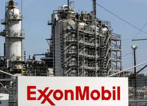 Exxon Mobil. Фото: http://gazeta.ru