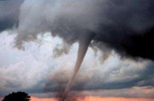 Торнадо. Фото: http://www.islamnews.ru