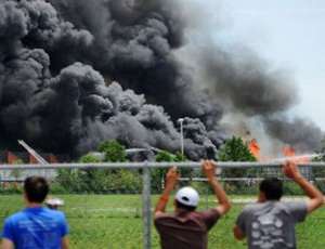В США пожар уничтожил очередной завод. Фото: nr2.ru