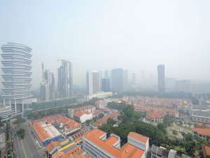 Сингапур задыхается от дыма индонезийских пожаров. Фото: vesti.ru
