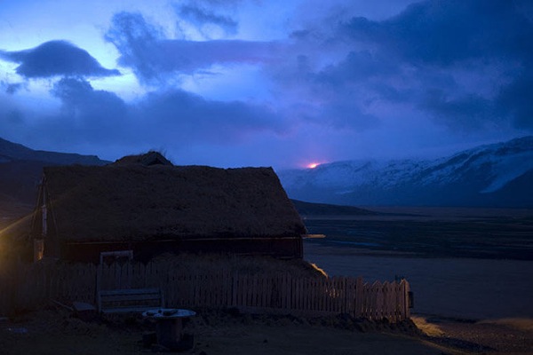 Извержения вулкана Эйяфьяллайекюль на юге Исландии