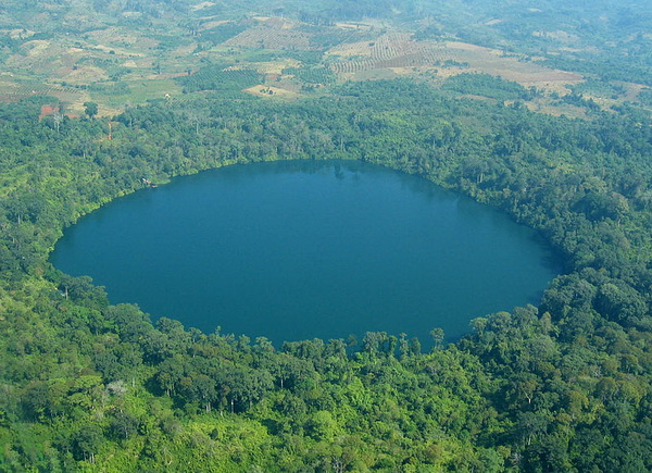 15 кратерных озер